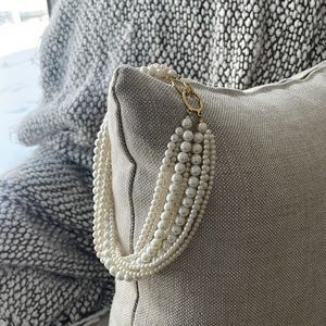 Faux Pearl Necklace